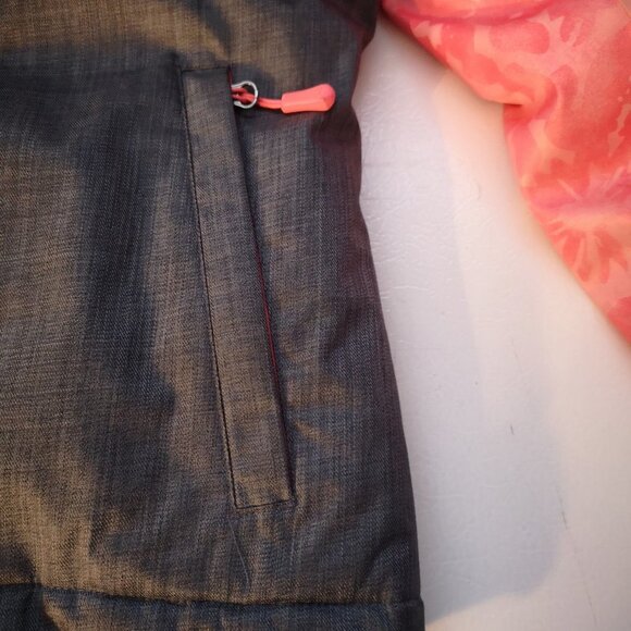 XMTN Girls Size 12 Salmon/Grey/Black Ski Jacket - Picture 11 of 16
